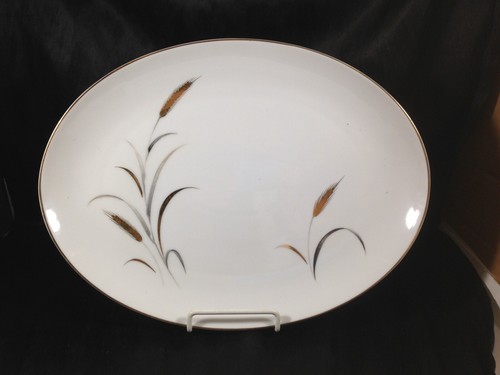 Vintage correct table serv - correct,